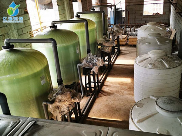 Fully automatic softening water equipment